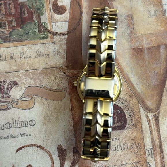 Women’s Gruen Precision Quartz Watch - Picture 3 of 9